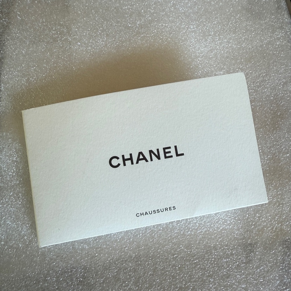 CHANEL Black Mules with Logo Cap Toe - Picture 13 of 13